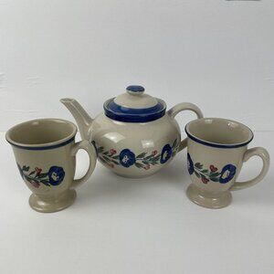 Vintage Design Pac Tea/Coffee Pot & 2-Pedestal Mugs, Blue Floral Design